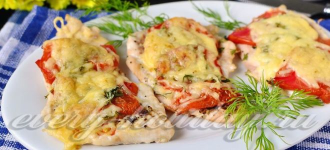 Скумбрия, тушеная с овощами в мультиварке