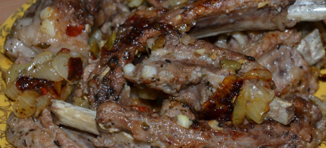 Маринованные свиные ребрышки в мультиварке