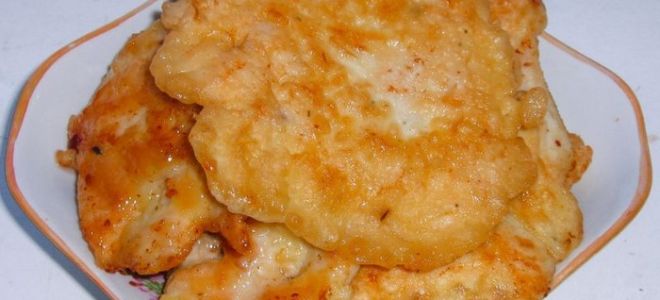 Курица в сырном кляре на сковороде